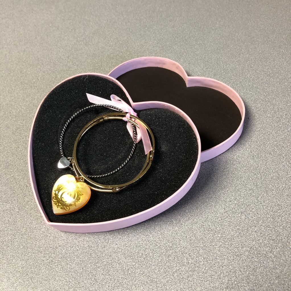 65 Juicy Couture Gold Bracelet Brand New